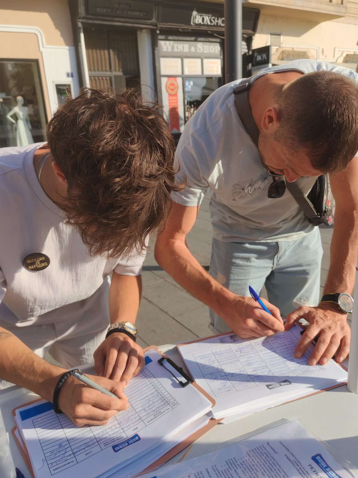 Građani potpisuju peticiju STOP spomeniku bez pravde